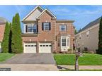 2981 Caribbean Ct, Fairfax, VA 22031