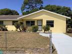 107 Camelot Dr, Fort Pierce, FL 34946