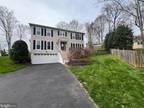 7700 Hilltopper Ct, Springfield, VA 22153