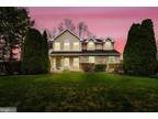 11 Doe Run Ln, Pottstown, PA 19464