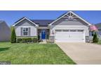 11290 Emerald Dr, King George, VA 22485