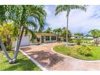 716 SW 9th St, Hallandale Beach, FL 33009