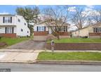 1422 Fitzwatertown Rd, Willow Grove, PA 19090