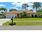 14216 Blackberry Dr, Wellington, FL 33414