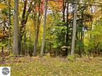 Tawas City, BEAUTIFUL LOT, mostly wooded, with great