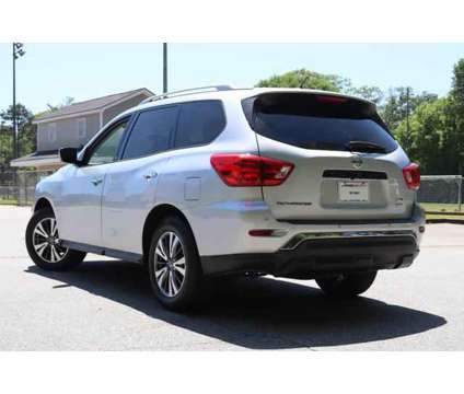 2017 Nissan Pathfinder for sale is a Silver 2017 Nissan Pathfinder Car for Sale in Roswell GA