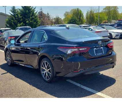 2022 Toyota Camry XLE is a Black 2022 Toyota Camry XLE Car for Sale in Trevose PA
