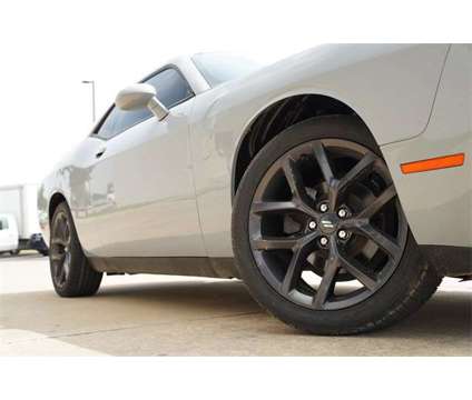 2020 Dodge Challenger Sxt is a Grey 2020 Dodge Challenger SXT Car for Sale in Georgetown TX