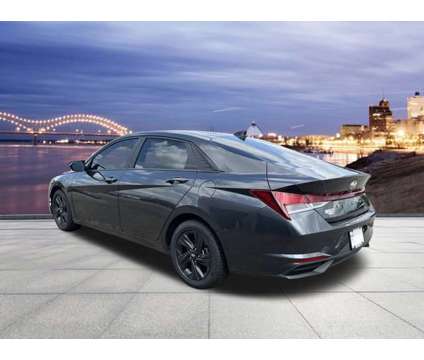2021 Hyundai Elantra SEL is a Grey 2021 Hyundai Elantra Car for Sale in Memphis TN