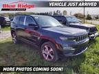 2024 Jeep grand cherokee Gray