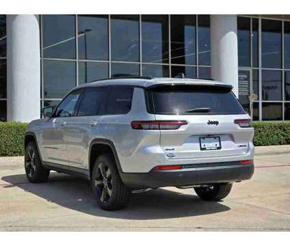 2024NewJeepNewGrand Cherokee LNew4x4 is a Silver 2024 Jeep grand cherokee Limited Car for Sale in Lewisville TX