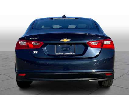 2017UsedChevroletUsedMalibuUsed4dr Sdn is a Blue 2017 Chevrolet Malibu Car for Sale in Saco ME