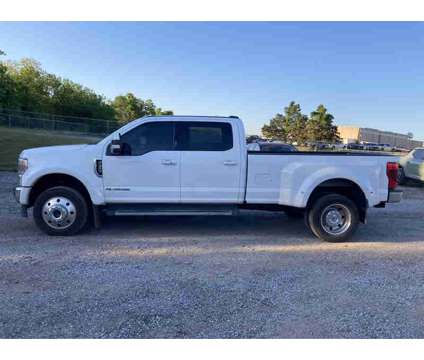 2021UsedFordUsedSuper Duty F-450 DRWUsed4WD Crew Cab 8 Box is a White 2021 Car for Sale in Guthrie OK