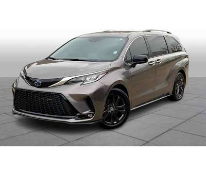 2022UsedToyotaUsedSiennaUsedFWD 7-Passenger (GS) is a Grey 2022 Toyota Sienna Car for Sale in Oklahoma City OK