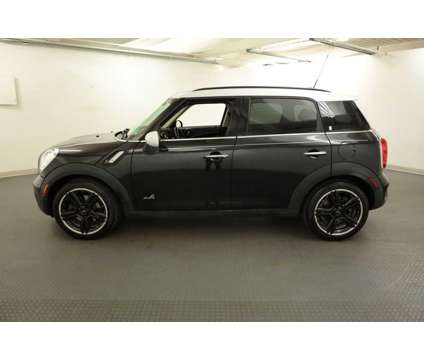 2013 Mini Cooper S Countryman Black, 83K miles is a Black 2013 Mini Cooper S Countryman Base SUV in Union NJ