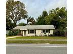 Home For Sale In Lakeland, Florida