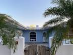 Siesta Key 3 bedrooms 2.5 bathrooms house