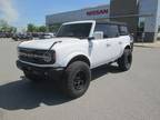 2022 Ford Bronco White, 29K miles