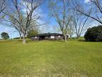 Home For Sale In Slocomb, Alabama