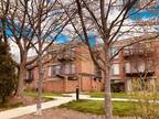 Condo For Sale In Deerfield, Illinois