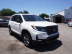 2024 Honda Passport Silver|White, 71 miles