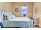 18 Abbott Ave Apt 2 Ocean Grove, NJ