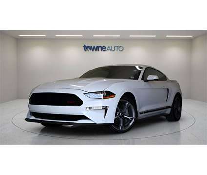 2022 Ford Mustang GT Premium is a White 2022 Ford Mustang GT Premium Coupe in Orchard Park NY