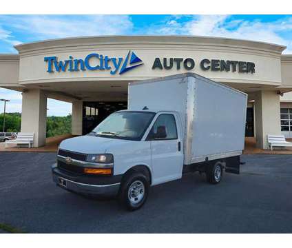2021 Chevrolet Express 3500 Work Van Cutaway is a White 2021 Chevrolet Express 3500 Work Van Van in Alcoa TN