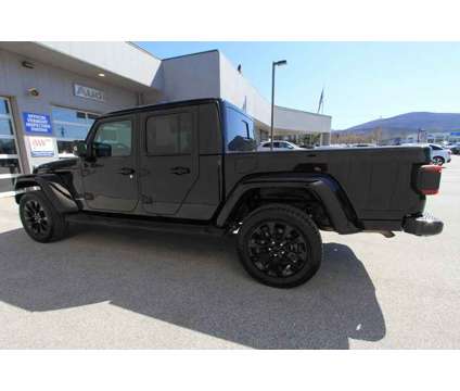 2023 Jeep Gladiator High Altitude is a Black 2023 High Altitude Truck in Rutland VT
