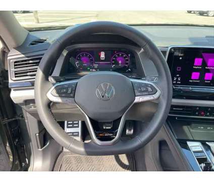 2024 Volkswagen Atlas 2.0T Peak Edition SE w/Technology is a Green 2024 Volkswagen Atlas SUV in Salisbury MD