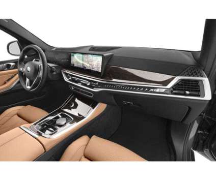 2024 BMW X5 xDrive40i is a Grey 2024 BMW X5 3.0si SUV in Brooklyn NY