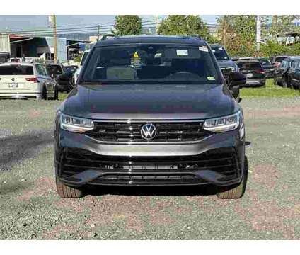 2024 Volkswagen Tiguan SE R-Line Black is a Grey, Silver 2024 Volkswagen Tiguan SE SUV in Sterling VA