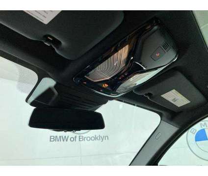 2024 BMW X5 xDrive40i is a White 2024 BMW X5 4.8is SUV in Brooklyn NY