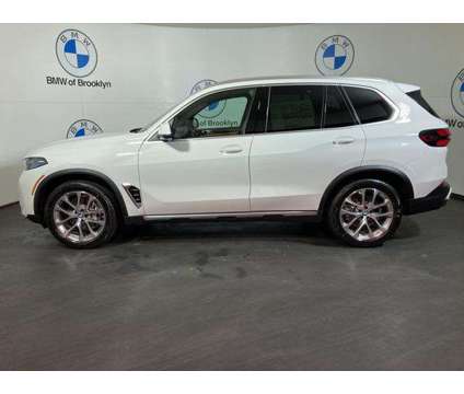 2024 BMW X5 xDrive40i is a White 2024 BMW X5 4.8is SUV in Brooklyn NY