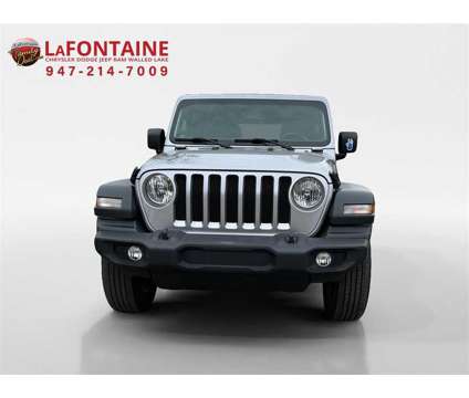 2018 Jeep Wrangler Unlimited Sport S is a Silver 2018 Jeep Wrangler Unlimited SUV in Walled Lake MI