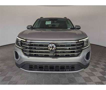 2024 Volkswagen Atlas 2.0T SE w/Technology is a Silver 2024 Volkswagen Atlas 2.0T SE SUV in West Palm Beach FL