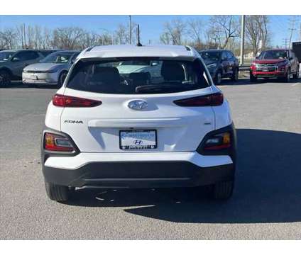 2021 Hyundai Kona SE is a White 2021 Hyundai Kona SE SUV in Utica NY