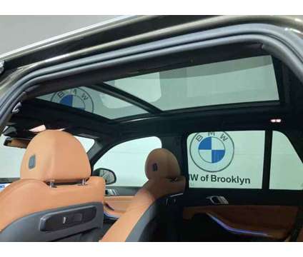 2025 BMW X5 xDrive40i is a Green 2025 BMW X5 4.6is SUV in Brooklyn NY