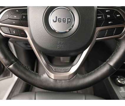 2021 Jeep Cherokee Latitude Lux 4X4 is a Silver 2021 Jeep Cherokee Latitude SUV in Dubuque IA
