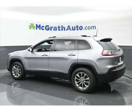 2021 Jeep Cherokee Latitude Lux 4X4 is a Silver 2021 Jeep Cherokee Latitude SUV in Dubuque IA