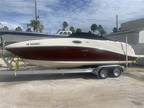 Sea Ray 240 Sundeck