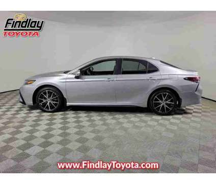 2024UsedToyotaUsedCamry is a Silver 2024 Toyota Camry SE Sedan in Henderson NV