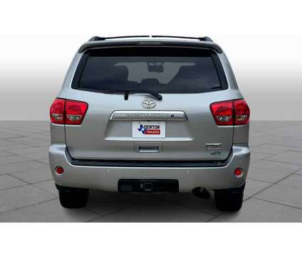2017UsedToyotaUsedSequoiaUsed4WD FFV (GS) is a Silver 2017 Toyota Sequoia Car for Sale in Denton TX