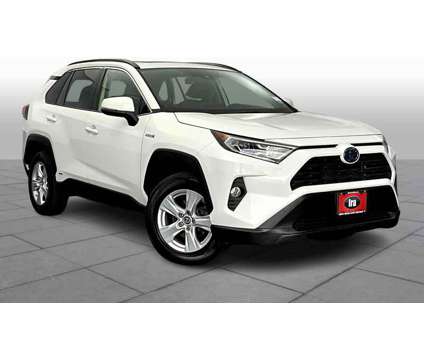 2019UsedToyotaUsedRAV4UsedAWD (Natl) is a White 2019 Toyota RAV4 Car for Sale in Manchester NH