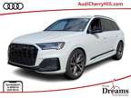 2024 Audi SQ7 Premium Plus