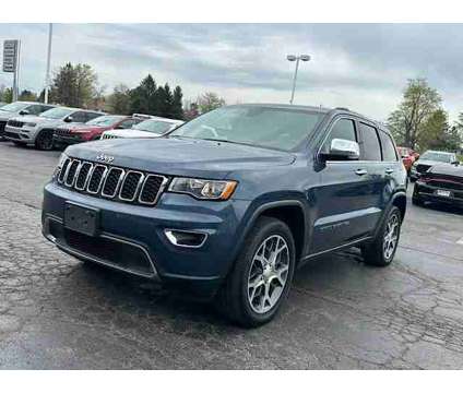 2020 Jeep Grand Cherokee Limited is a Blue, Grey 2020 Jeep grand cherokee Limited Car for Sale in Pataskala OH