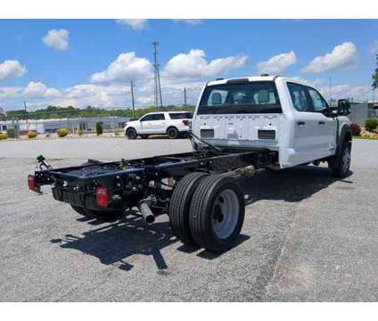 2024 Ford Super Duty F-450 DRW XL is a White 2024 Ford Car for Sale in Winder GA