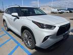 2022 Toyota Highlander White, 94K miles