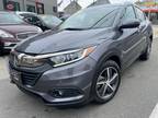 Used 2021 Honda HR-V for sale.