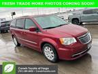 2014 Chrysler town & country Red, 157K miles